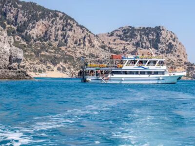 Swimming boat trip along the east coast incl afandou caves manos going rhodes